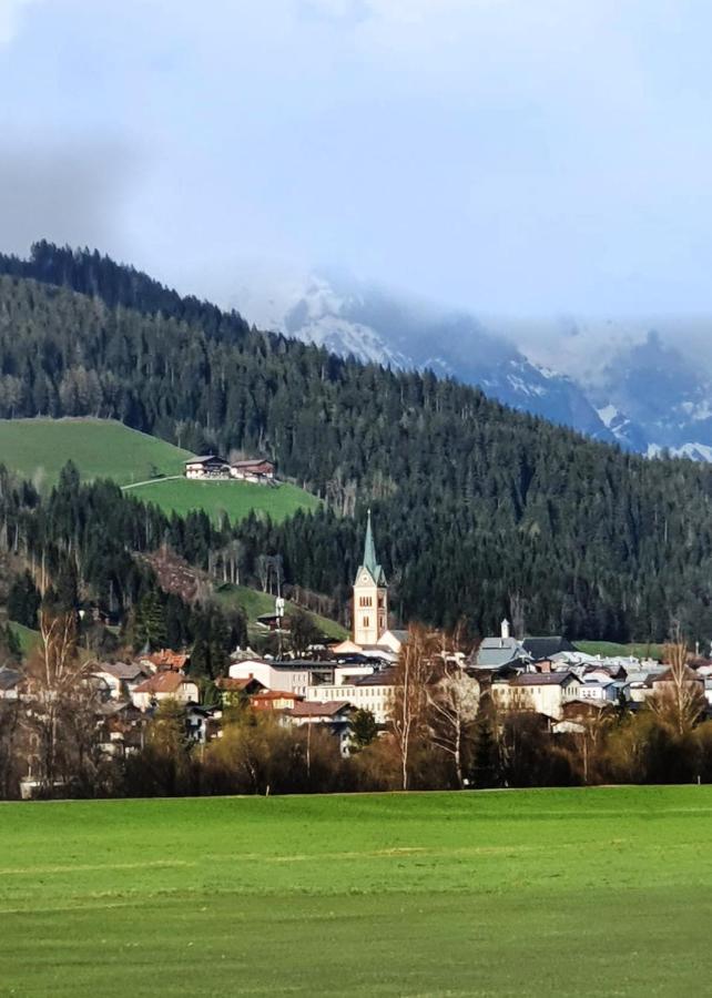Der Torwirt Radstadt Buitenkant foto